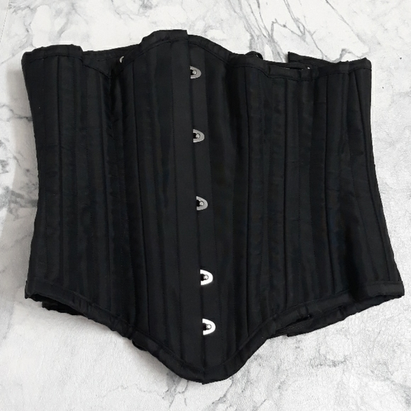 playgirl Other - True steel boned corset, underbust 20" waist